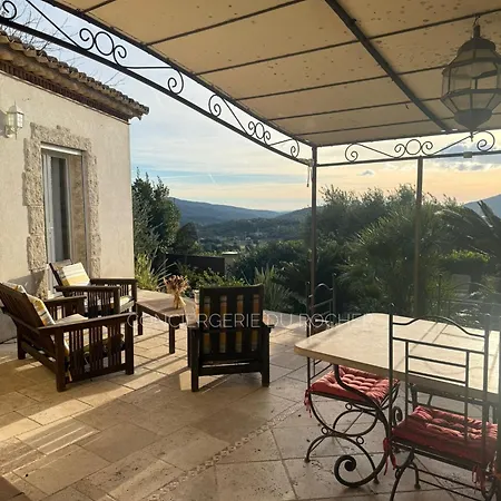 Sublime Climatisee Avec Piscine Vue Et Collines * Le Plan-de-la-Tour