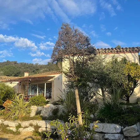 Villa Sublime Climatisee Avec Piscine Vue Et Collines Le Plan-de-la-Tour